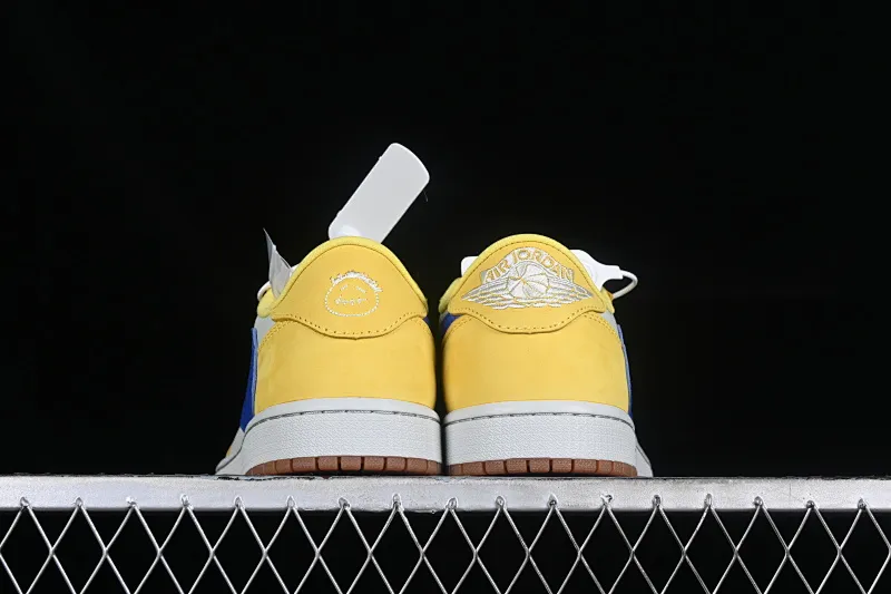 All categories Air Jordan Jordan series basketball shoes Air Jordan 1 Low Travis Scott x Air Jordan 1 Low OG AJ1 Joe 1 undercut low DZ4137-700